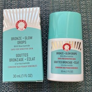 First Aid Beauty Turquoise Glow Drops